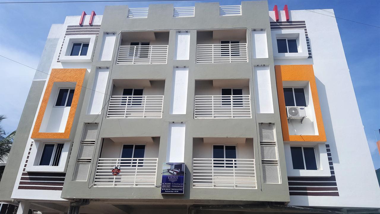 Krish Rooms And Stay Chennai Exterior photo