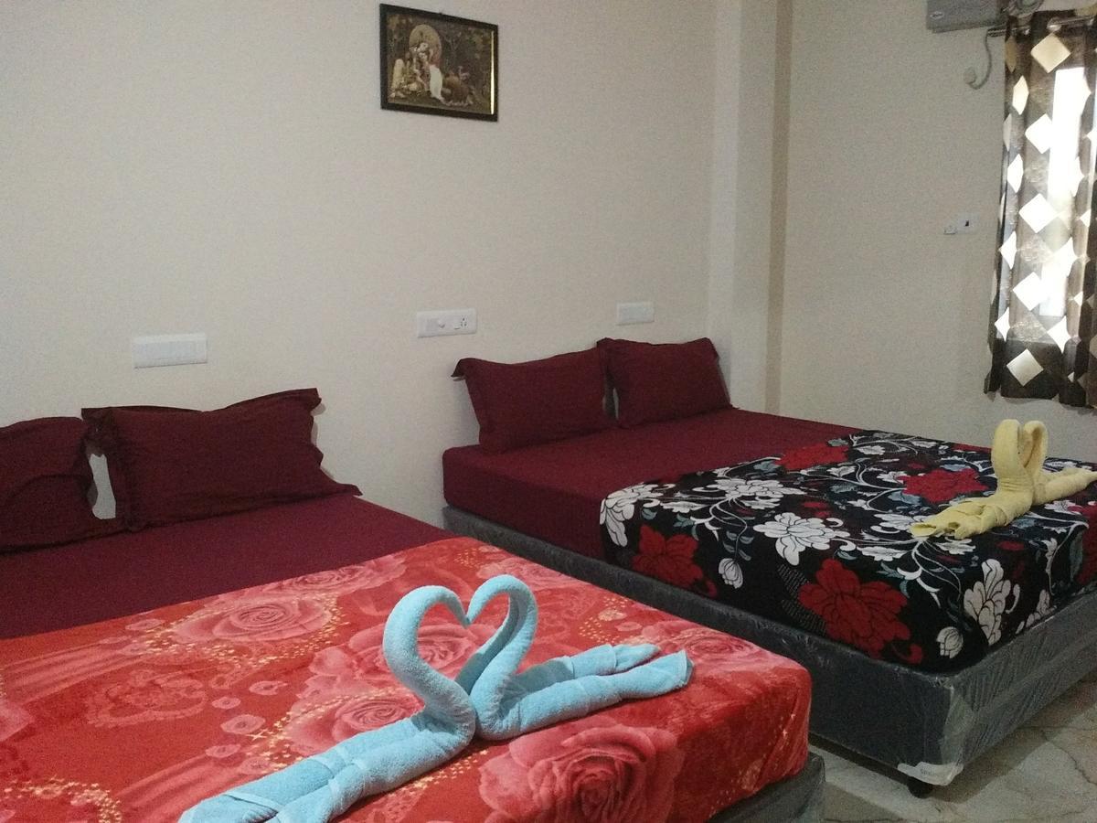 Krish Rooms And Stay Chennai Exterior photo